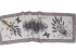 Ubrus gobelínový- FIALKY A LEVANDULE, 44 x 136 cm - Rozměr: 45 x 140 cm (tolerance rozměru dle  výrobce +/- 3cm)