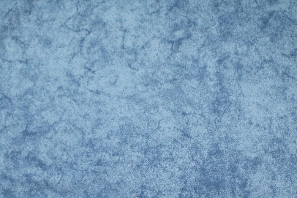 Dekoračná látka- CARRARA 69,  modrý mramor= ZVYŠOK 2,90 m x 1,40 m - Šírka: 140cm