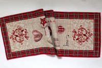 Ubrus gobelínový- VÁNOČNÍ SRDCE, kostkovaný okraj, 35 x 98 cm