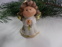 Vánoční dekorace- Andělka s křížkem